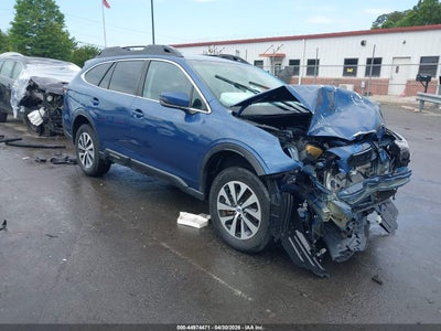 SUBARU OUTBACK 2021