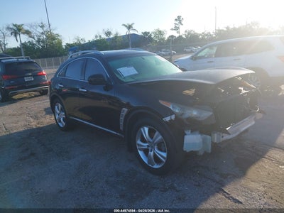 INFINITI FX35 2011