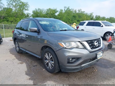 NISSAN PATHFINDER 2019