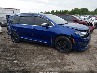 CHRYSLER PACIFICA 2020