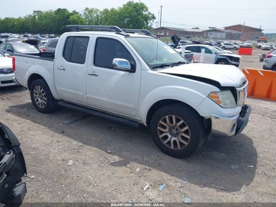 NISSAN FRONTIER 2012