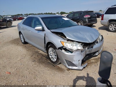 TOYOTA CAMRY HYBRID 2013