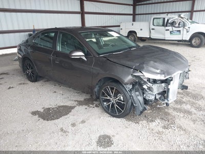 TOYOTA CAMRY 2024