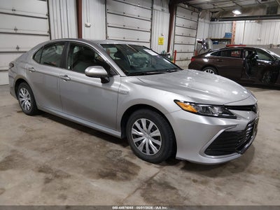 TOYOTA CAMRY 2021