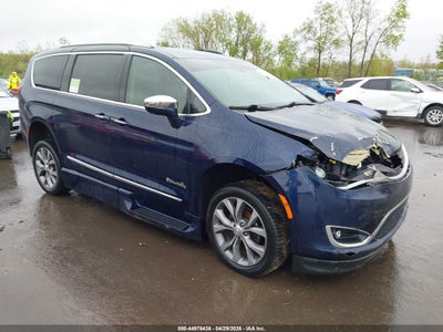 CHRYSLER PACIFICA 2018