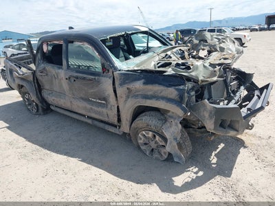 TOYOTA TACOMA 2020