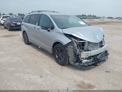 TOYOTA SIENNA 2025