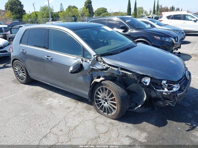 VOLKSWAGEN GOLF 2017