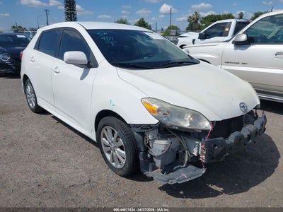TOYOTA MATRIX 2010