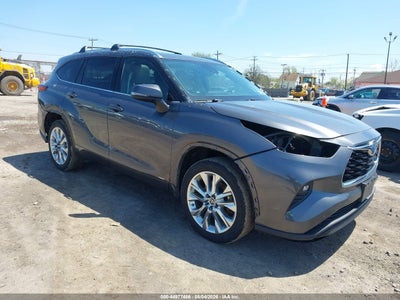 TOYOTA HIGHLANDER 2023