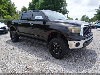 TOYOTA TUNDRA 2013