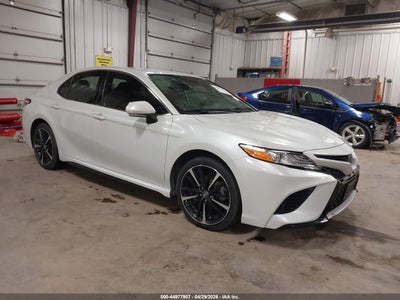 TOYOTA CAMRY 2020