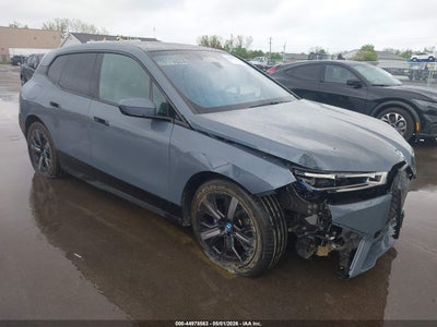 BMW IX 2023