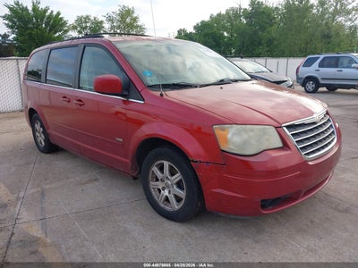 CHRYSLER TOWN & COUNTRY 2008