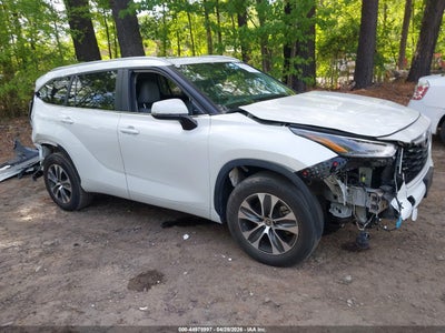 TOYOTA HIGHLANDER 2023