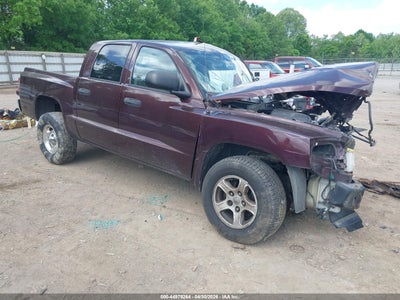 DODGE DAKOTA 2005