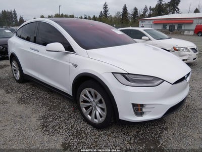 TESLA MODEL X 2016