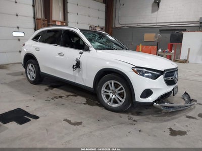 MERCEDES-BENZ GLC 300 2024