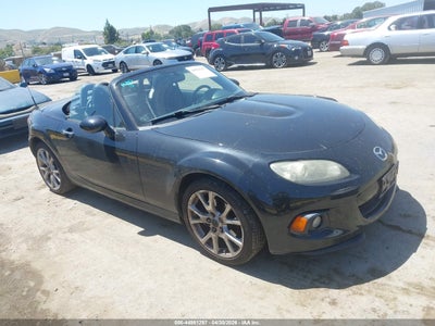 MAZDA MX-5 MIATA 2015