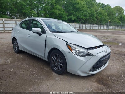 TOYOTA YARIS 2019