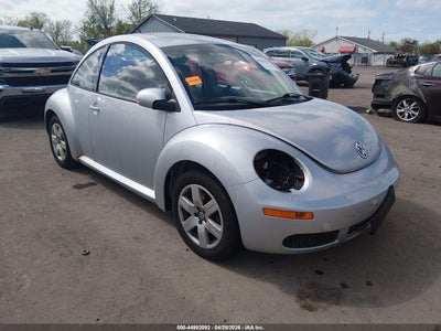 VOLKSWAGEN NEW BEETLE 2007