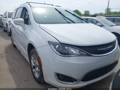 CHRYSLER PACIFICA 2018