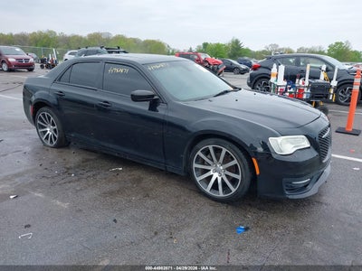 CHRYSLER 300 2018