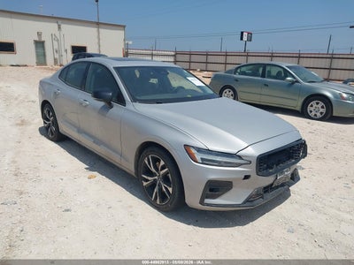 VOLVO S60 2024
