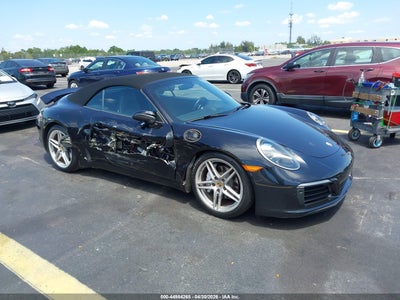 PORSCHE 911 2018