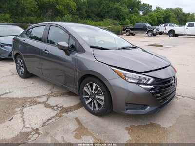 NISSAN VERSA 2025