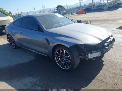 BMW M4 2025