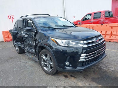 TOYOTA HIGHLANDER HYBRID 2017