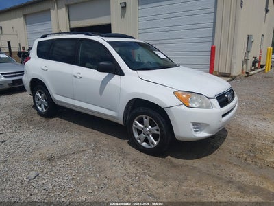 TOYOTA RAV4 2011
