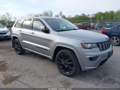 JEEP GRAND CHEROKEE 2017
