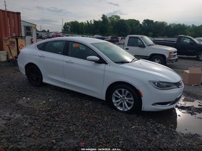 CHRYSLER 200 2015