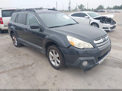 SUBARU OUTBACK 2013