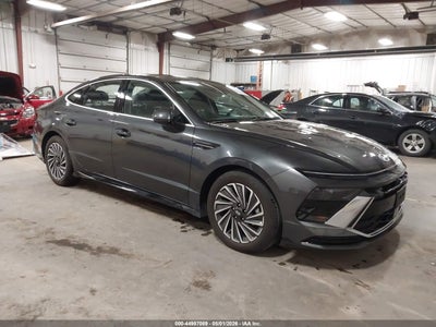 HYUNDAI SONATA HYBRID 2024