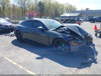 PORSCHE PANAMERA 2017