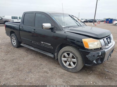 NISSAN TITAN 2010