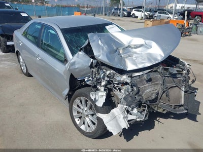 TOYOTA CAMRY HYBRID 2014