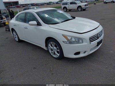 NISSAN MAXIMA 2012