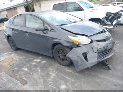 TOYOTA PRIUS 2012