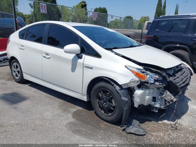 TOYOTA PRIUS 2015