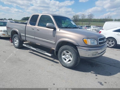 TOYOTA TUNDRA 2002