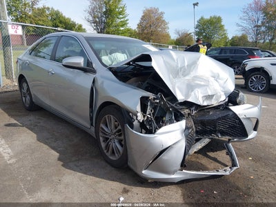 TOYOTA CAMRY 2016