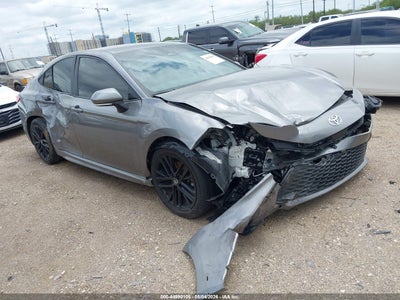 TOYOTA CAMRY 2025