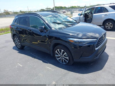 TOYOTA COROLLA CROSS 2025