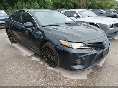 TOYOTA CAMRY 2019