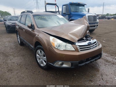 SUBARU OUTBACK 2012
