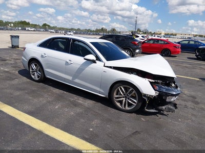 AUDI A4 2022
